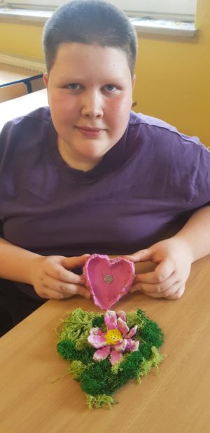 256d941a-5da5-4202-a5d5-09c72c45abe2