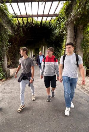 547871030_122132762534907867_1452797687243011386_n